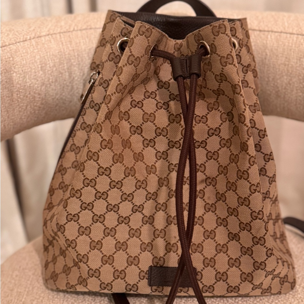 Gucci Beige Drawstring Backpack - Picture 3 of 10